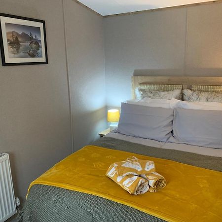 Wildcat Lodge Grantown On Spey Extérieur photo