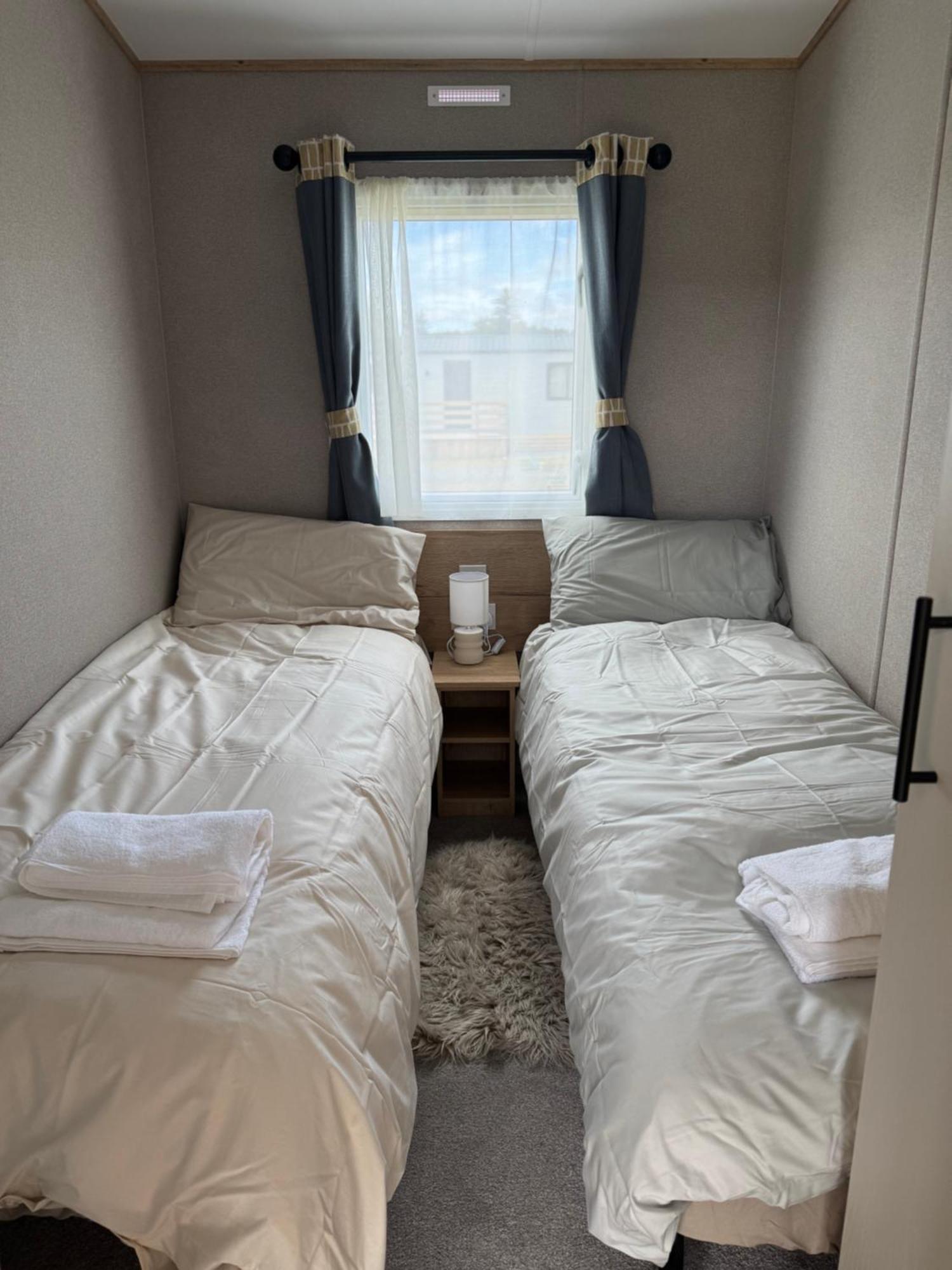 Wildcat Lodge Grantown On Spey Extérieur photo